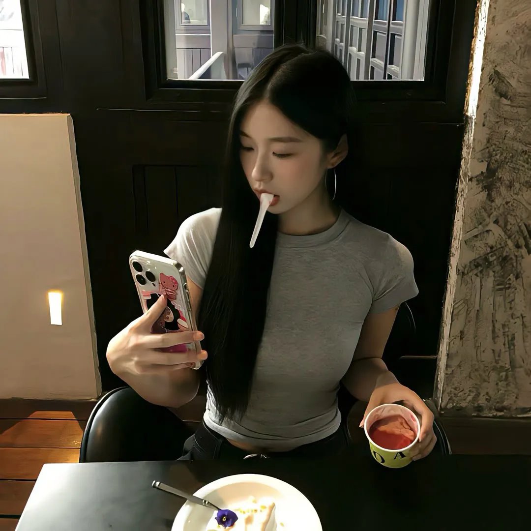 沉默一瞬